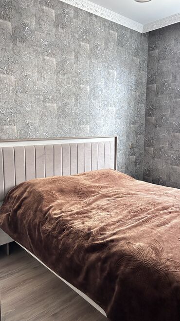 Yataq otağı dəstləri: İkinəfərlik çarpayı, Dolab, Termo, 2 tumba, İşlənmiş — 2