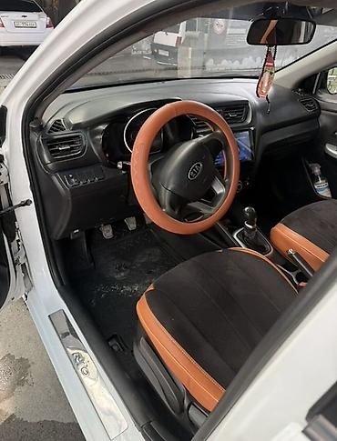 2012: Kia Rio: 2012 г., 1.4 л, Механика, Бензин, Седан — 6