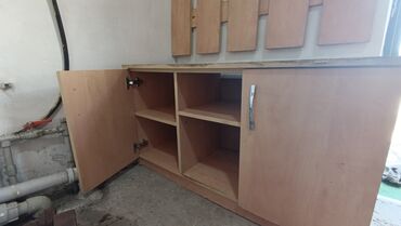 наматрасник бишкек цена: Продаю прихожую (вешалку с тумбой) Цена: 3000 сом Состояние: б/у, в
