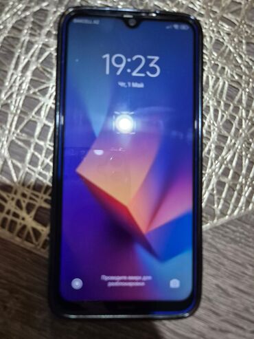samsung not 4 qiymeti: Xiaomi Redmi 8, 128 ГБ