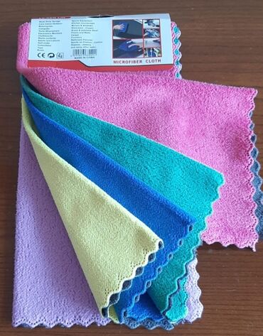 süngər: Mikrofiber parça dəstlərindən ibarətdir. Hər bir parça müxtəlif