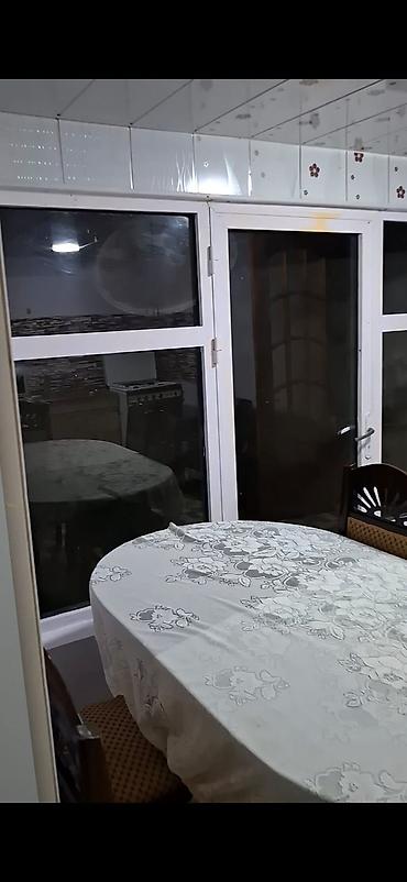 zabratda həyət evləri: Saray İnternatın kruquna yaxın evin yanindan 522,508 nömreli — 6