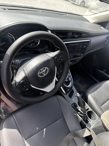 зарядное устройство для электромобиля: Toyota Corolla: 2019 г., 1.8 л, Вариатор, Гибрид, Седан