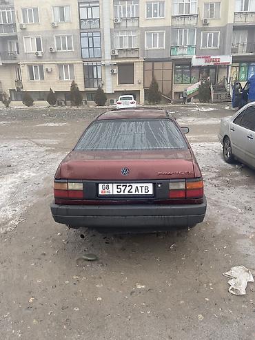 Volkswagen: Volkswagen Passat: 1991 г., 1.8 л, Механика, Газ, Седан — 5