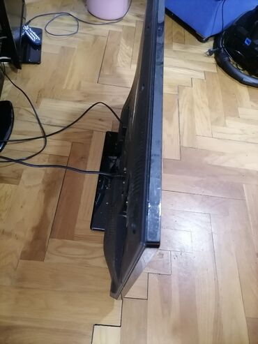 Televizori: TV VOX 32 inča . Ispravan 82 dijagonala ekrana. Sa daljinskim — 11