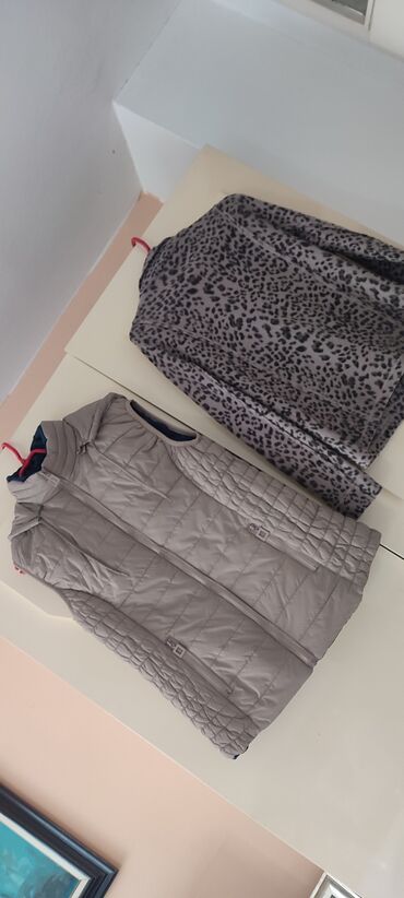 Ostala ženska odeća: Kozna jakna kao nova 6000 din.Animal print cista runska vuna — 2