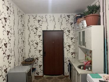 квартиру собственник: 1 комната, 20 м², 2 этаж