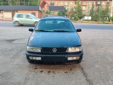 продаю passat b3: Volkswagen Passat: 1996 г., 1.8 л, Механика, Газ, Универсал