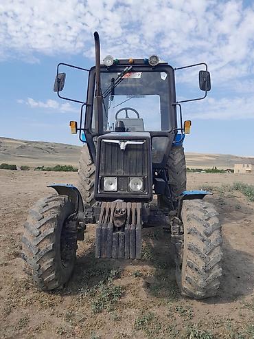 Traktorlar: Belarus 892 traktor. İli 2016 foto, da gördünüz halda dest satılır ve — 1