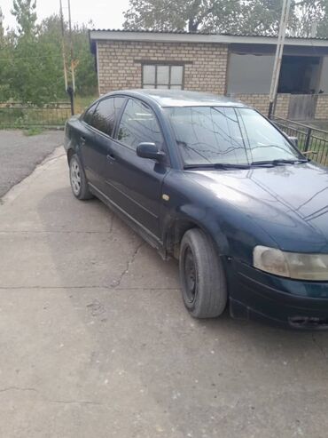 навесной экскаватор: Volkswagen Passat: 2000 г., Бензин, Седан