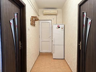 Квартиры: Bakıxanov qəsəbəsində 3 otaqlı mənzil satılır. İmam Rza məscidinin — 7