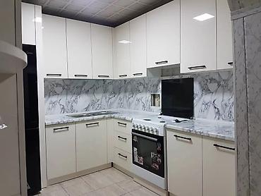 Кухонные гарнитуры: Кухонный гарнитур, Новый, цвет - Белый, Дерево, Бесплатная доставка at lalafo.kg — 22 Кухонные гарнитуры: Кухонный гарнитур, Новый, цвет - Белый, Дерево, Бесплатная доставка — 22