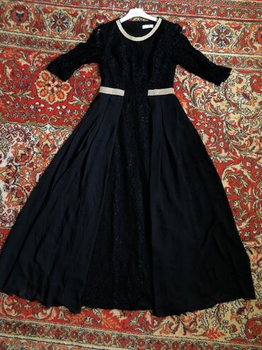 шлейф платья: Вечернее платье, Длинная модель, С рукавами