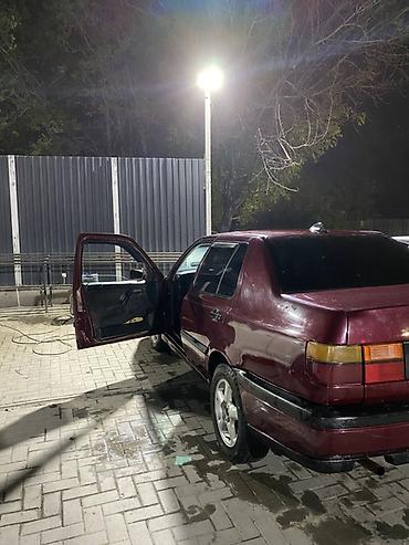 Volkswagen: Volkswagen Vento: 1992 г., Механика, Бензин, Седан — 10