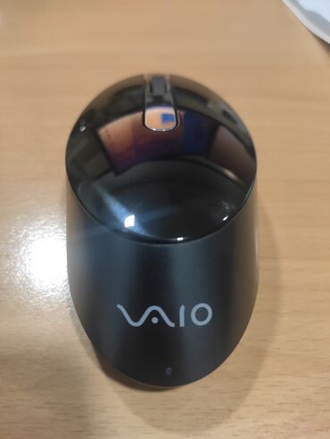 mous: Sony viao Mouse tezekimidi, bluetooth ile ishleyir. Bluetooth oz