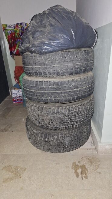 шины r16c: Кышкы дөңгөлөктөр сатылат 195.65.15 2шт 195.55.16 2шт 15 размер 4500