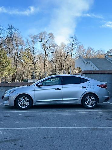слив патеры: Hyundai Elantra: 2020 г., 2 л, Автомат, Бензин, Седан — 5