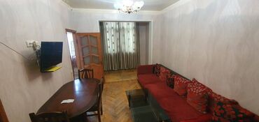 Uzunmüddətli kirayə mənzillər: Yasamal rayonu, 20 Yanvar metrosunun yaxınlığı, köhnə tikili, 5 — 1