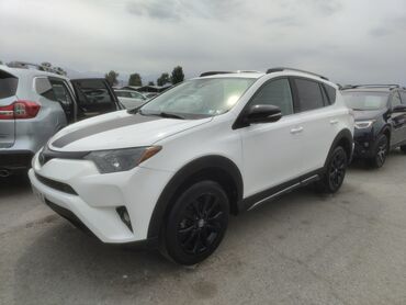 продаю связи с переездом: Toyota RAV4: 2018 г., 2.5 л, Автомат, Бензин, Кроссовер