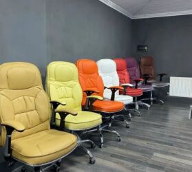 Ofis və oyun kresloları: Yeni, Təkərli, Qolları tənzimlənir, Dəri — 21