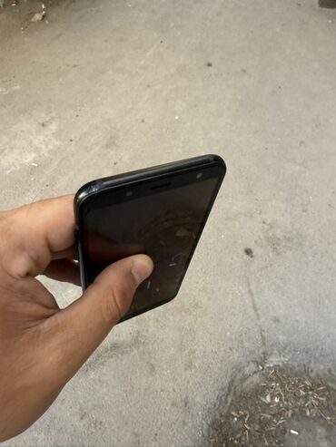 Samsung Galaxy A6 Plus, rəng - Qara