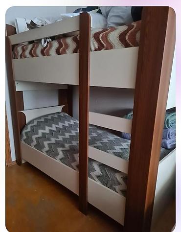 2mertebe çarpayı: 2 mərtəbə çarpayı 220 AZN.Madeyradi. Matraslar var. Ünvan Sumqayıt — 1