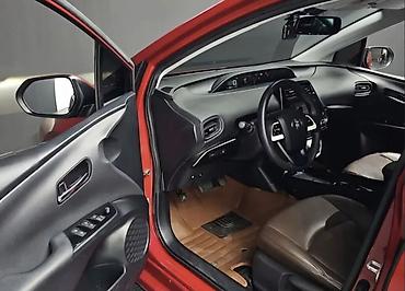 prius plus: Toyota Prius: 2018 г., Гибрид, Лифтбек — 4