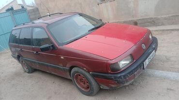 Volkswagen: Volkswagen Passat: 1988 г., 1.8 л, Механика, Бензин, Универсал