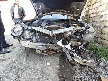 w210 oturacaqlar: Mercedes-Benz E-sinfi W210 (universala bənzər kuzov), benzin — 4
