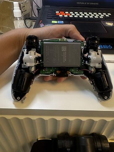 ps4 disk: Б/у беспроводной геймпад Sony DualSense (для PlayStation 5 и ПК) 5-я — 3
