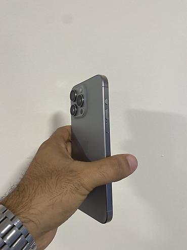 15 pro max: IPhone 15 Pro, Blue Titanium, Face ID — 2