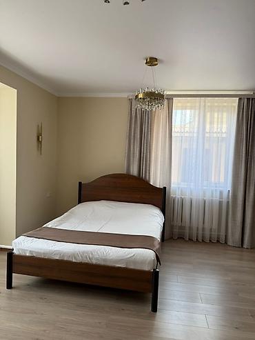Долгосрочная аренда домов: 180 м², 5 комнат — 11