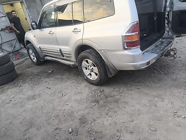 двигатель портер 4d56: Mitsubishi Pajero: 2001 г., 3.5 л, Автомат, Бензин, Внедорожник — 1