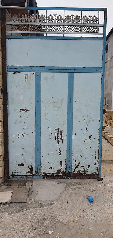 Darvaza satılır eni 3,40 hündürü 3 metr qalin material keyfiyetli