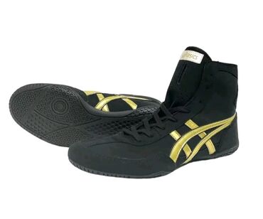 сопоги мужские: Мужские кроссовки, 43, Asics, Новый, цвет - Черный, Самовывоз