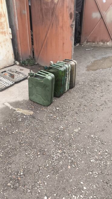 купить бутыль 20 литров стекло: Канистра 20 л