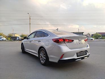 Продажа авто: Hyundai Sonata: 2018 г., 2 л, Автомат, Газ, Седан — 5