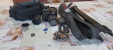 старые фотоаппарат: Фотоаппарат canon 1100.штатив,сумка,гелиос объектив, штатный объектив