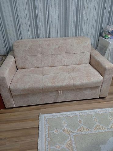 Divanlar: Divan, İşlənmiş, Açılan, Bazalı, Parça, Çatdırılma yoxdur — 1