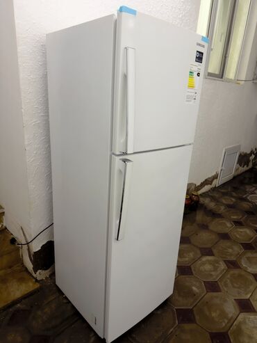 Soyuducular: İşlənmiş 2 qapılı Samsung Soyuducu Satılır, rəng - Ağ — 8