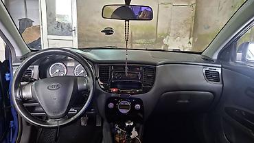 Kia: Kia Rio: 1.5 l | 2005 il — 12