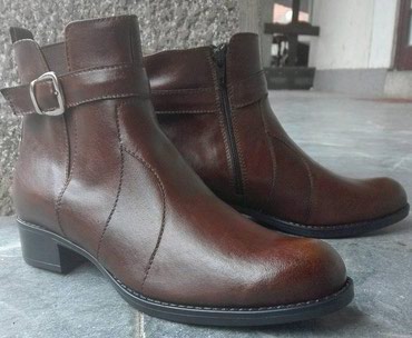 labrador obuca delta city: Ankle boots, 39