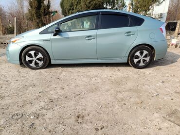 Toyota: Toyota Prius: 1.8 l | 2012 il Sedan