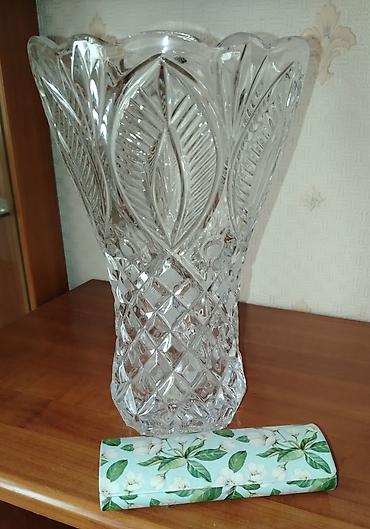 ucuz linoleum: Bir vaza — 2