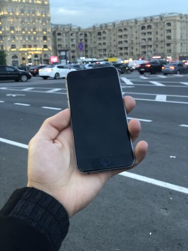 iphone 6s barter: IPhone 6s, 16 GB, Gümüşü, Zəmanət, Kredit, Barmaq izi