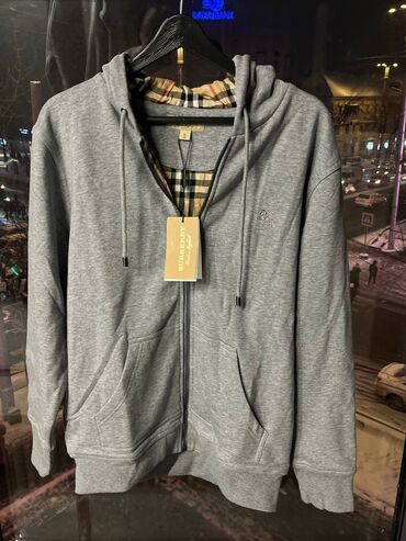 Другая мужская одежда: В наличии zip hoodie Burberry качество 1/1 Цена 6890 сом M, L, XL