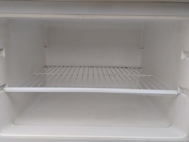 Soyuducular: İşlənmiş 2 qapılı Biryusa Soyuducu Satılır, rəng - Ağ — 4