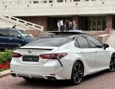 Частная аренда авто: Сдаю Toyota Camry, Посуточно, Без водителя, | Залог — 10