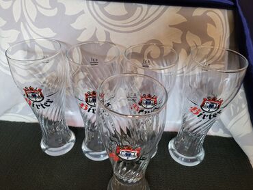 Čaše: Case vintaz,nove za pivo Hirter. Vintaz case,sve na njima odsjaj od — 7