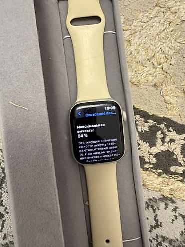 Apple Watch: Apple Watch на экране защитное стекло (7серия/45 мм), корпус из — 2